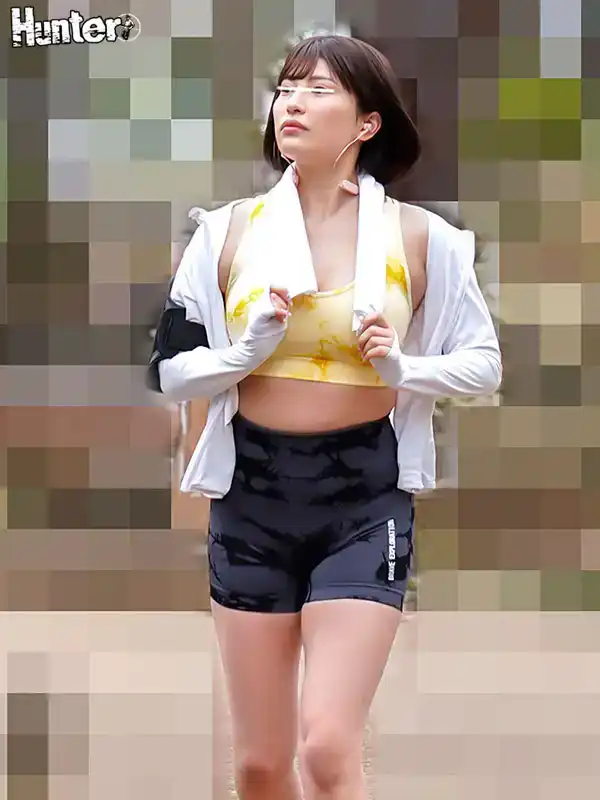 HUNTC-223 附近的雞巴都慢慢的靠近因跑步而興奮的巨乳若妻 ~ 藤井蕾菈 若宮葉月 中丸未來的劇照13