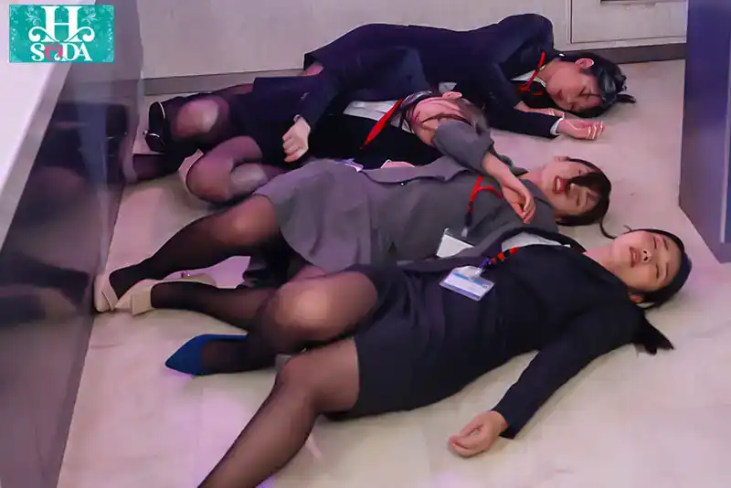 HSODA-053 壁尻 x 女子社員 ~ 有棲舞衣 市川りく的劇照11
