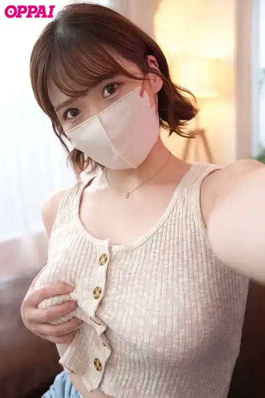 PPPE-287 真空露點在新宿街頭散步，有人盯着我的胸部看，搭訕過後去了酒店，脫下內褲開始做愛了 ~ 美園和花的劇照8