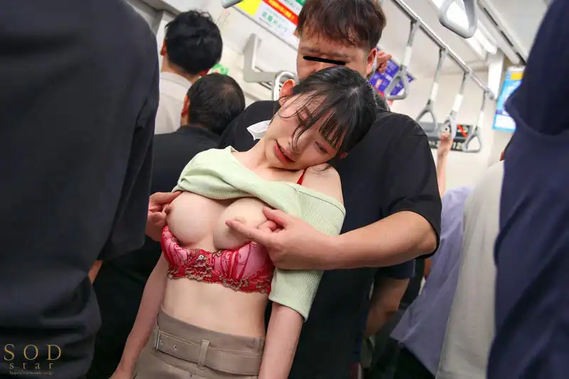 START-221 全裸羞恥OK娘 SODstarVer. 絕對NG的超絕美少女連日羞恥中出大量潮噴內射都OK ~ 宮島芽衣的劇照4