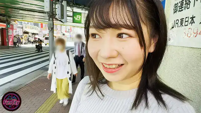 FJIN-054 肥美的天然溫泉巨乳約會 ~ 小阪ひまり的劇照19
