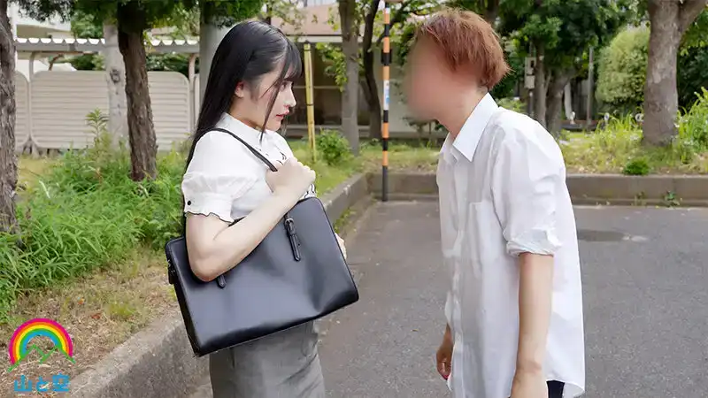 SORA-579 有暴露癖的老師終於勇敢的在學校內露出羞恥快感放尿發情 ~ 胡桃櫻花的劇照20