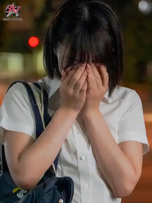 DASS-565 暑假中，可愛的蘿莉女孩身心都被藝術部的顧問寢取 ~ 東條夏的劇照7