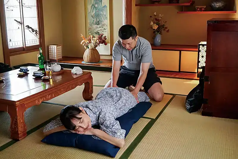 NGOD-246 兄嫁溫泉之旅 和善良的大嫂的溫泉之旅 ~ 平岡裏枝子的劇照14