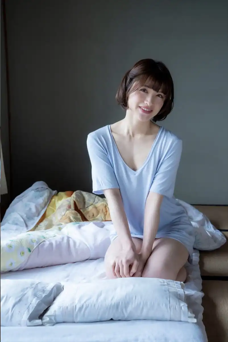 琴井汐里第3張寫真