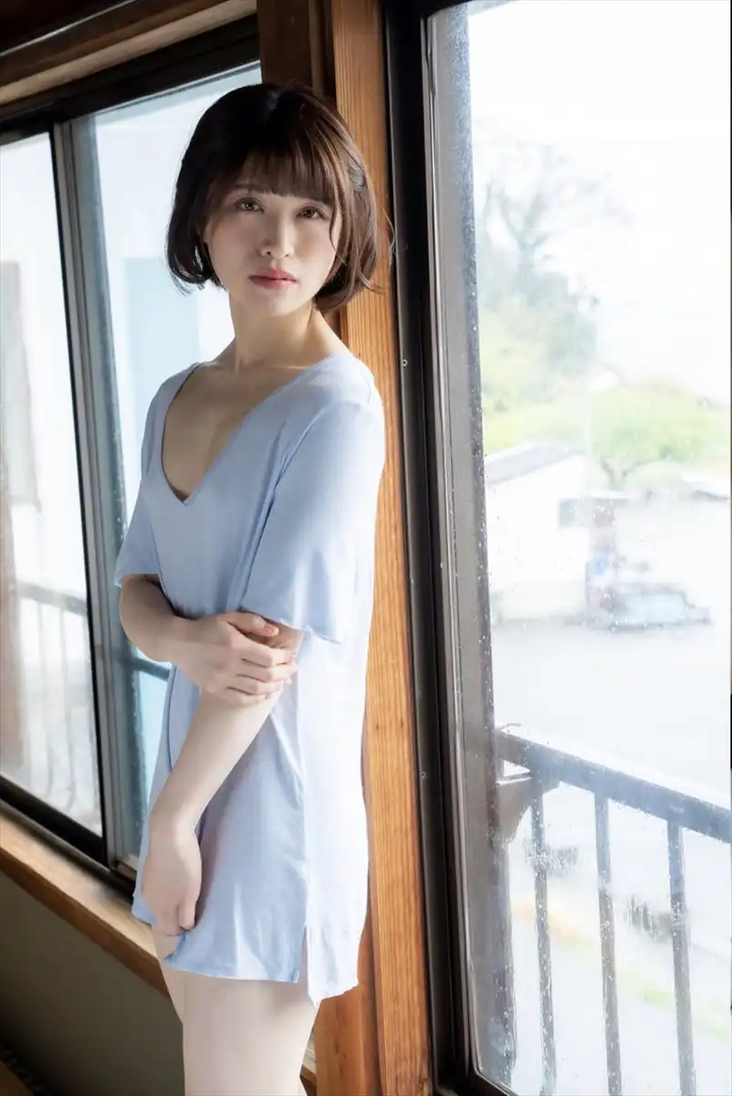 琴井汐里第8張寫真