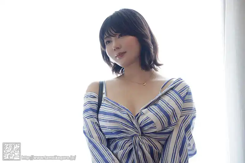 MEYD-961 新人出道，前24歲的女主播，是沒幾天就要結婚的王牌次世代人妻 首次亮相 AV DEBUT ~ 真北祈的劇照11