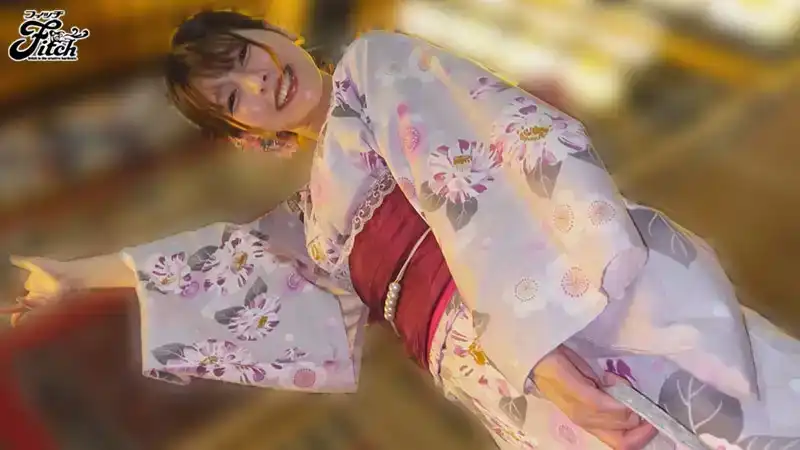FPRE-132 與10年來首次成爲AV女優的前女友重逢，在家鄉發生了3天的性關系 ~ 新村朱裏的劇照9