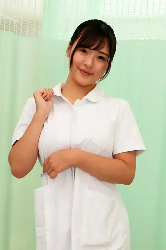 MMGH-006 傳聞中會幫病人口中交的美女護士 ~ 岡本莉里 雨宮凜的劇照15