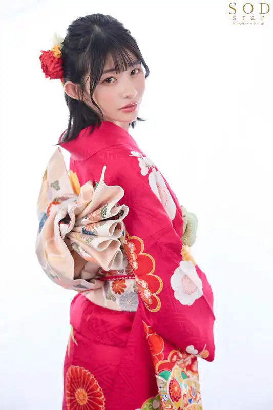START-253 成人式的晚上，我穿着和服偷偷溜出了同學聚會，一遍又一遍地做愛，直到早上。~ 宮島芽衣的劇照17