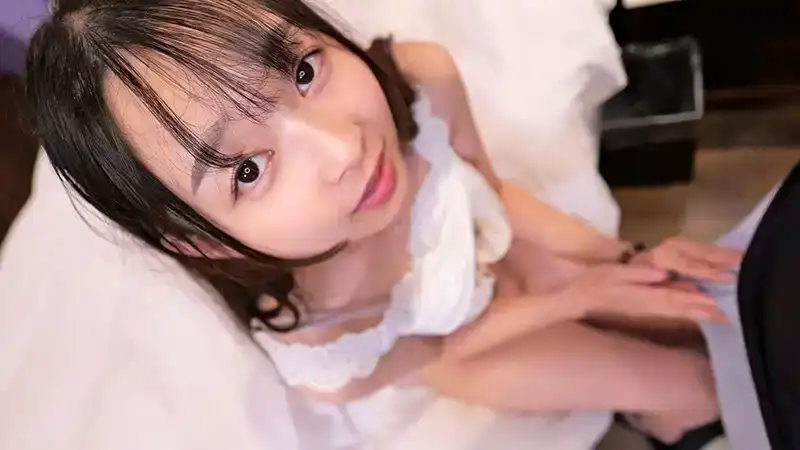 NAPS-006 搭訕 Paco 06 學校附近的美容院裏遇到的超絕美人女子大生是野球部的經理！我一定會用大雞巴治愈她！ ~ 望月蕾的劇照15