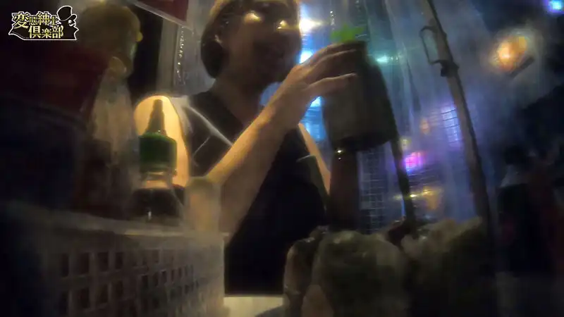 CLUB-865 平時冷肅的女上司，被灌醉後喂了媚藥，立馬淫亂化變身。巨尻被大屌猛烈衝擊，瘋狂潮吹的盜撮影像 ~ 佐々木咲和的劇照9