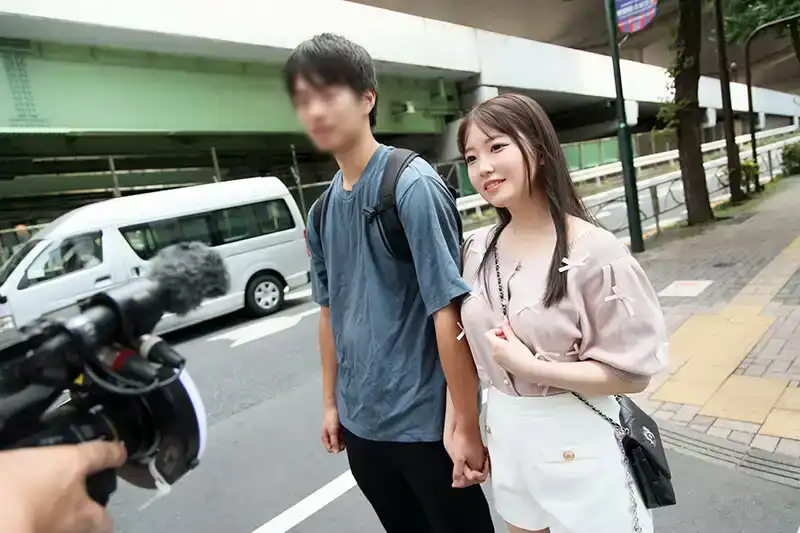 DOCD-046 街頭素人論破！街頭對情侶的高額賞金挑戰....  大師把他巨大的雞巴對準女友的肉穴狠狠插進去了！ ~ 沙つむぐ 西尾真裏奈 桃咲乃亞 小鳥遊りか的劇照19