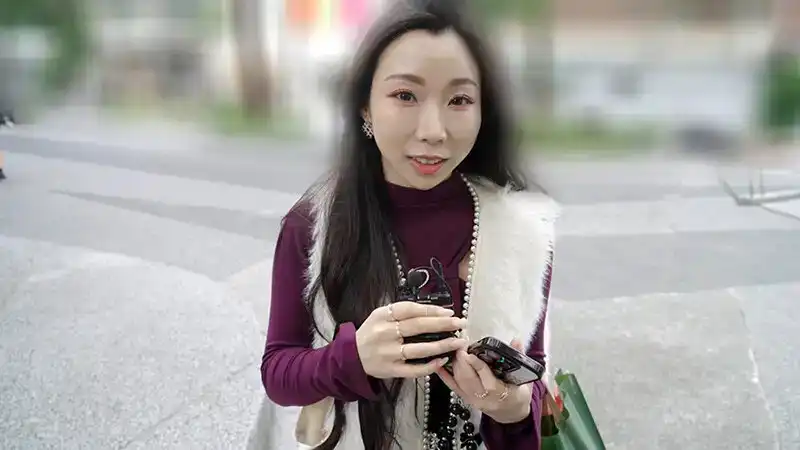WWMM-005 臺灣時尚愛好者聚集的中◯區，那裏的女孩隨便上。捏着臺妹的柔軟大奶操起來真爽的劇照9