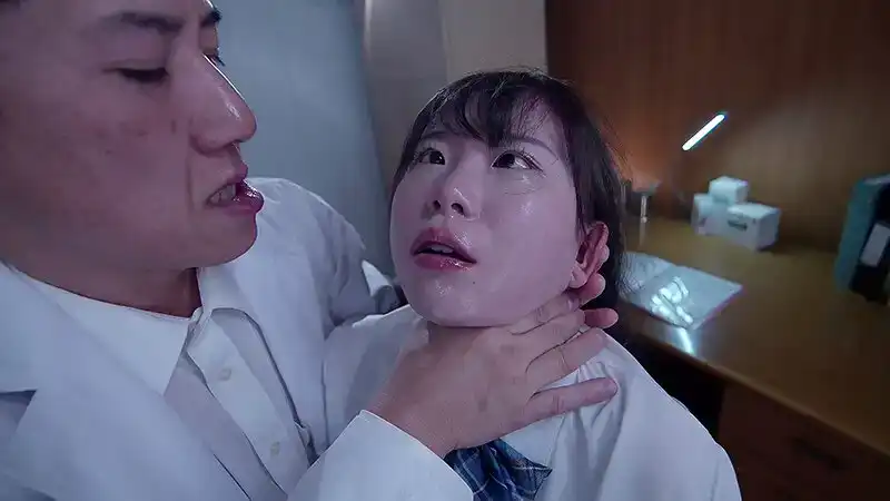 REAL-891 變態咽喉專科診所，可憐的女學生被惡德醫生的深喉中出弄醒，並抽泣着性欲覺醒高潮 ~ 藤田梢的劇照11