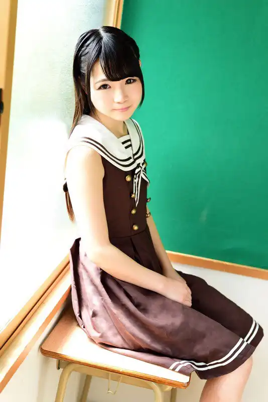小島りりか第4張寫真