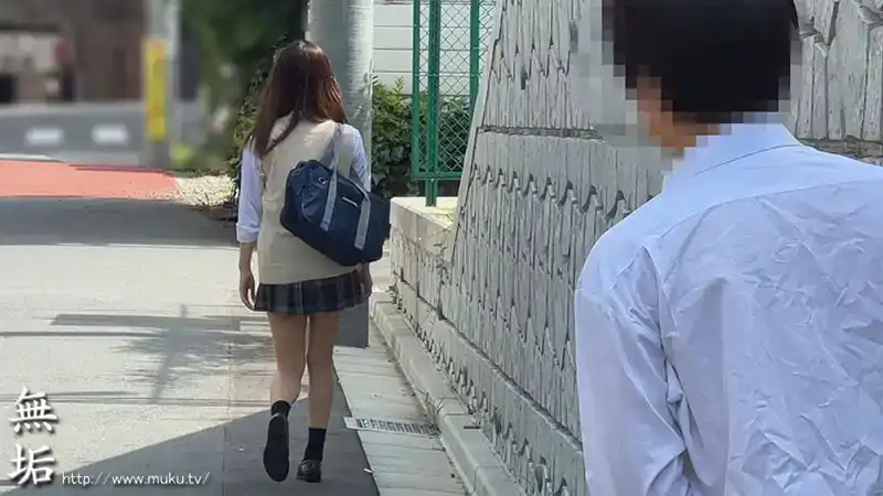 MUKD-524 喜歡的女孩去和一個比我大多了的老男人約會了...我太失望了。 逆恨下的同級生強奸 ~ あおい藍的劇照10