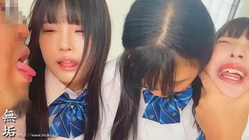 MUKD-523 老頭樂援交的巨乳，美乳，JK制服少女3人組 順從肉便器編 ~ 海野いくら 鹿野愛萌 森本あかり的劇照8