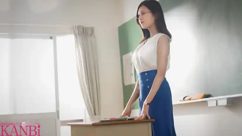 FFT-022 新人出道！有人可以教我嗎？順從的現役人妻高中教師  首次亮相 AV DEBUT ~ 靜谷明里的劇照9
