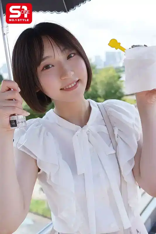 SONE-611 無邪氣美人娘。白天純真，夜晚誘人，短發美人嬌豔動人 ！ ！兩人親密而又激情的約會 ~ 糸井瑠花的劇照9