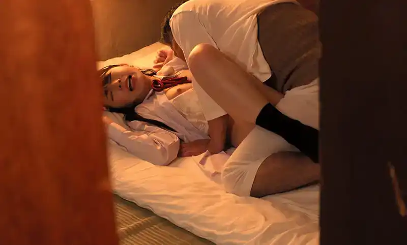 REXD-554 轉校生 ~ 宮西光 ひかず的劇照9