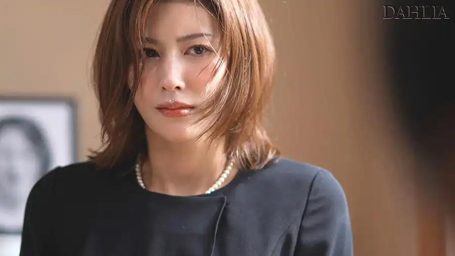 DLDSS-390 謝罪NTR：用身體爲丈夫贖罪的美人妻 ~ 美乃雀的劇照10