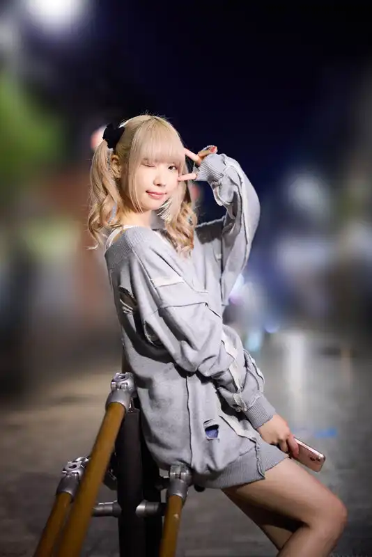 DANDAN-031 線上遊戲認識的女孩，本以爲是個普通的地味女子，見面後卻發現淫蕩的了不得！在私人居酒屋不斷的做愛中出 Vol.4 ~ 希咲那奈的劇照1