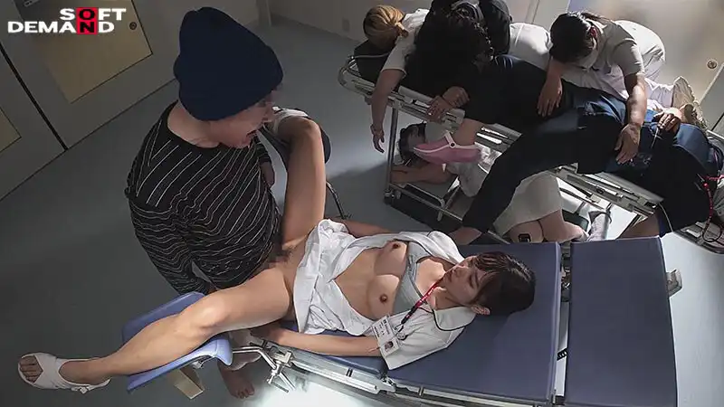 SDDE-744 真的可以讓時間停止！ ~死裏逃生的男子在醫院用射精的方式感謝白衣天使們 ~ 天馬唯 櫻木美音 前田美波的劇照11