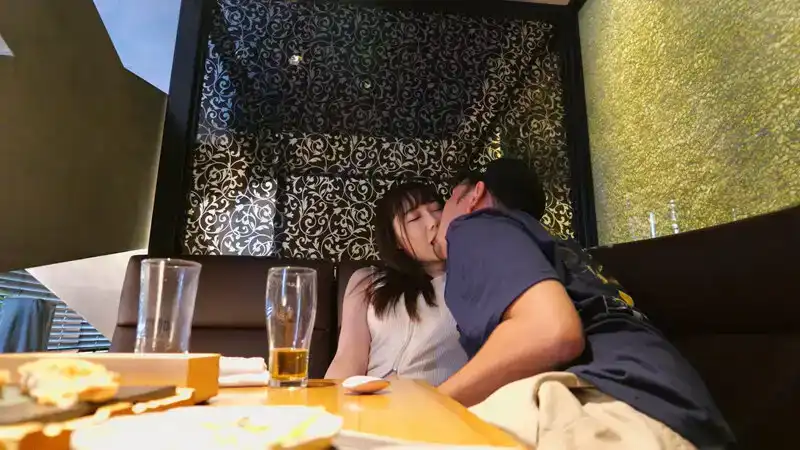 CEMD-641 在情人旅館裏完全沒有劇本的性愛 Vol.2 ~ 椎名心春的劇照18