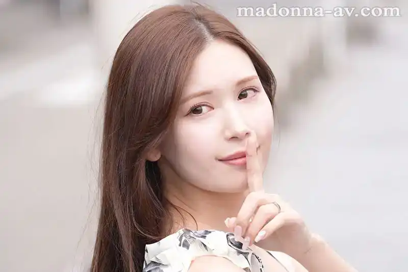JUR-237 未婚妻說她沒有風俗經驗 但她的做愛技術逆天讓我疑心爆棚 ~ 明裏紬的劇照1