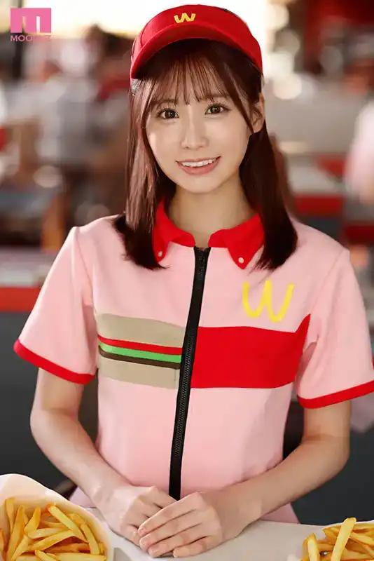MIMK-201 他和我還有店長的深夜值班 系列累計銷量22萬部-真人版- S1×MOODYZ 未歩奈奈首次原作聯動！元祖胸糞NTR大戲 ~ 未步奈奈的劇照10