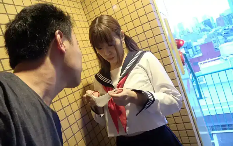 NEO-828 連續三天在她的內褲上留下我的痕跡 ~ 紺野光的劇照13