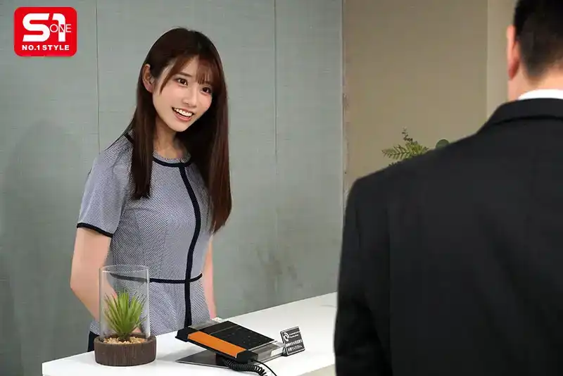 SONE-543 在愛人面前被幹的背德快感 公司內曝光的刺激 我墮落的辦公室NTR性愛 ~ 河北彩花的劇照10
