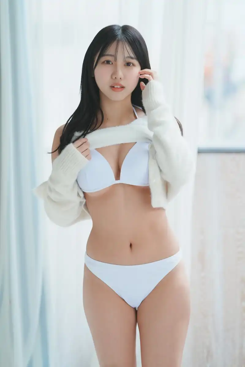 濱邊彌生第12張寫真