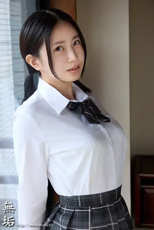 MUDR-312 [無垢] 新人AV首次亮相 的劇照10
