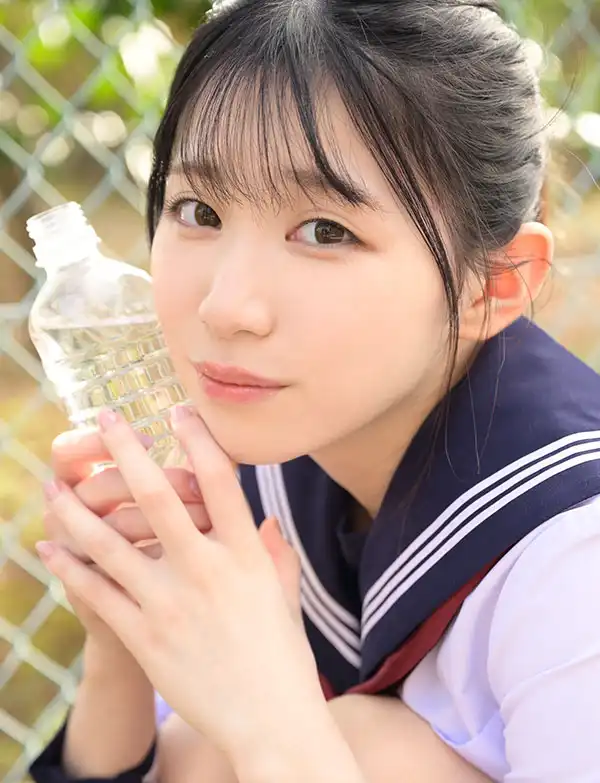白百合美波封面照片寫真