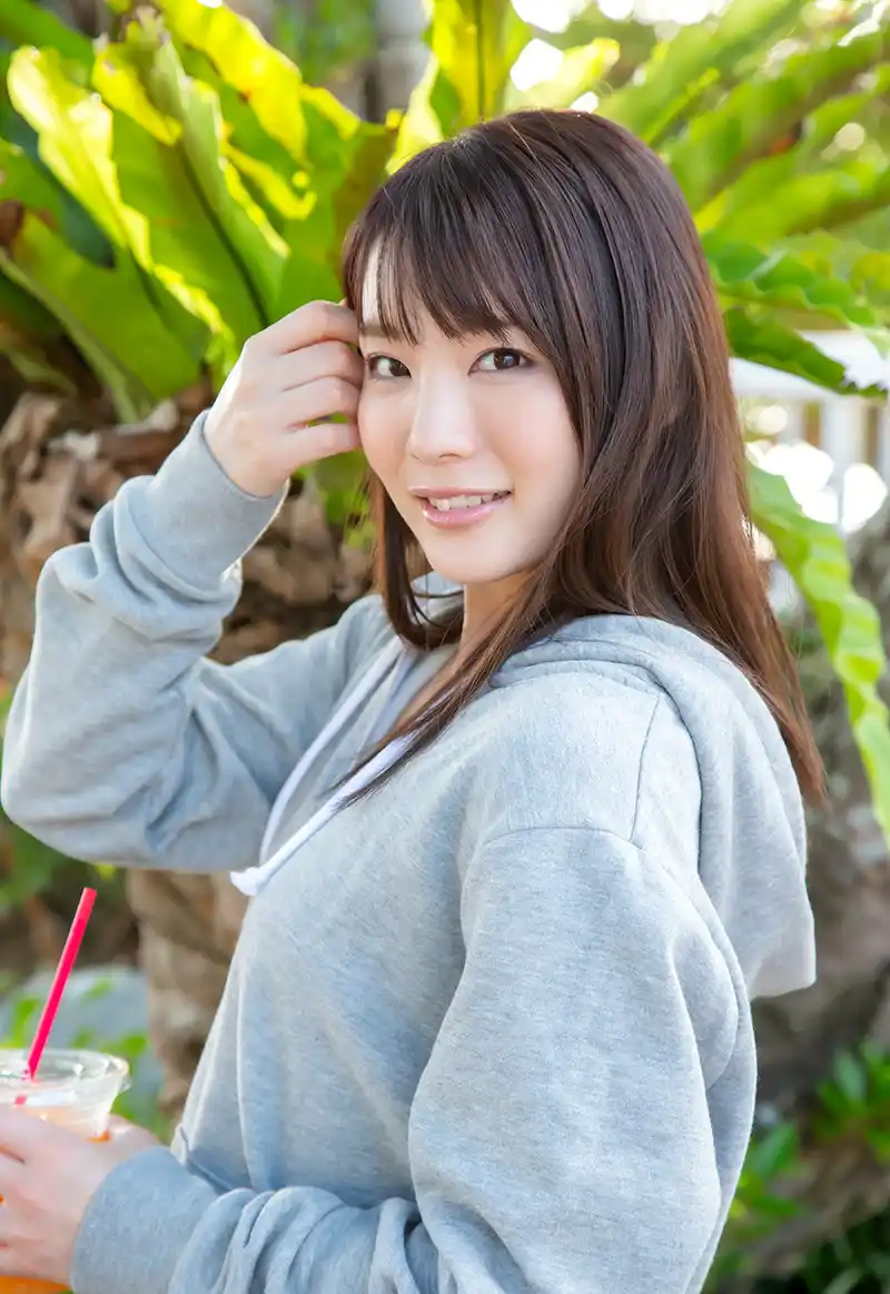 鈴村愛里