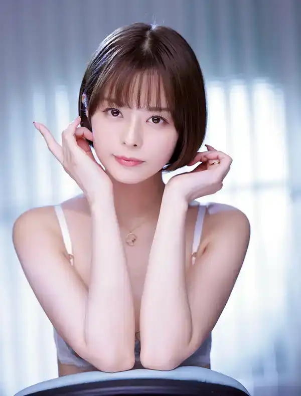 月乃露娜第53張寫真