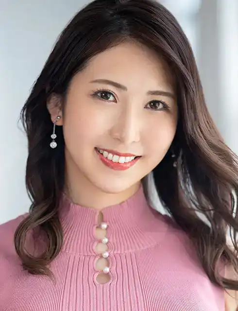 松莉乃第1張寫真