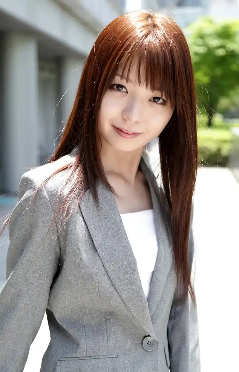 栄倉彩