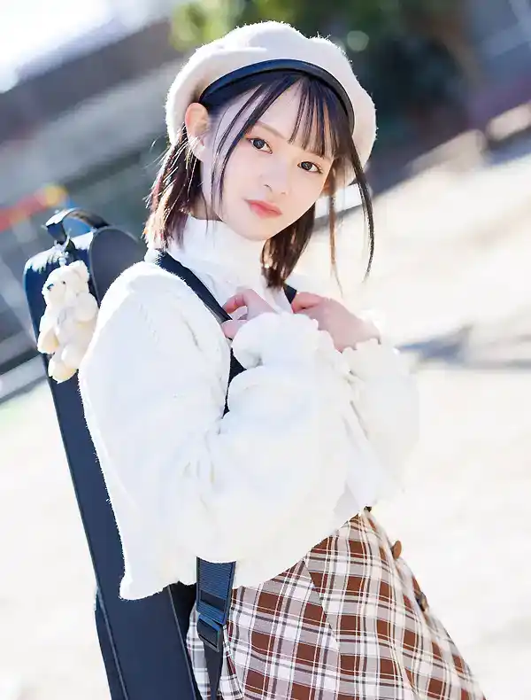  紬希ゆら