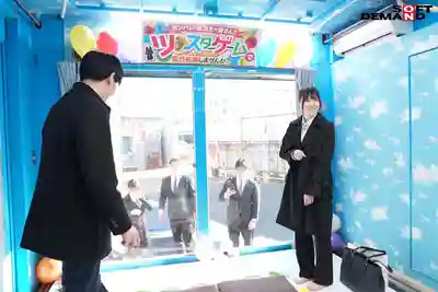 SDMM-196 魔鏡號！制服女子大生妹子爲了獎金脫光光玩滑溜溜潤滑遊戲！和同學貼身摩擦擦出火花直接羞恥開幹？ 的劇照17