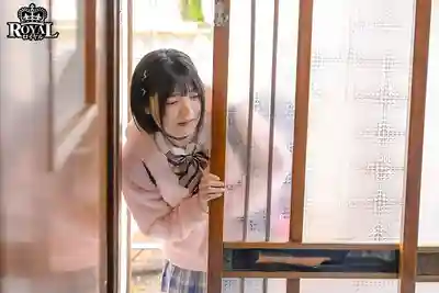 ROYD-237 離家出走的美癡女用身體抵房租的同居日常 ~ 虹村由美的劇照8