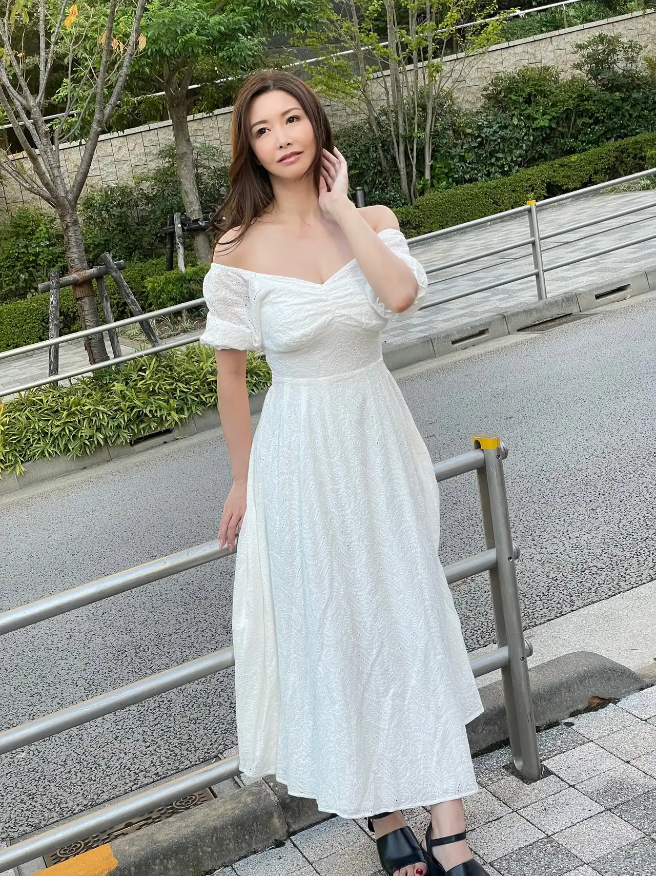 愛弓涼第84張寫真