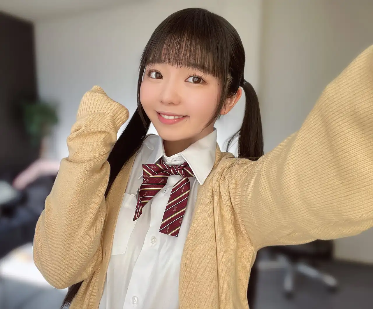泉莉音第36張寫真