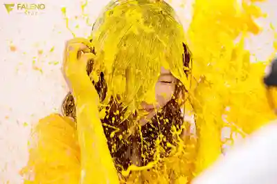 FNS-038 天使萌 引退紀念作品 - 五光十色的AV歲月 ~ 天使萌 的劇照10