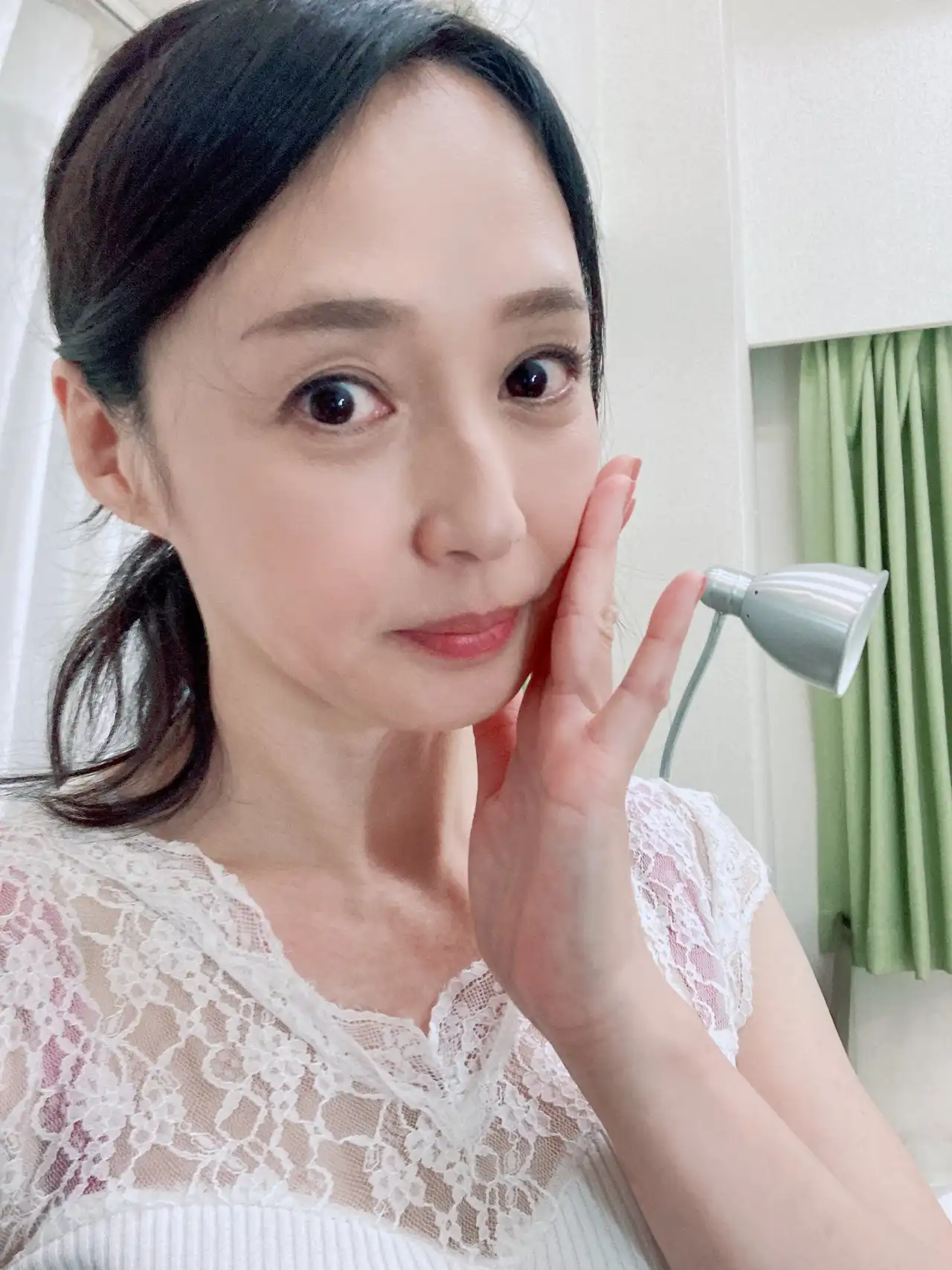 安野由美第8張寫真