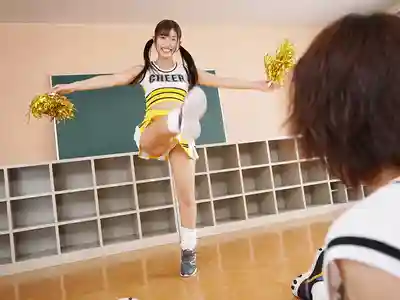 GVH-747 內褲走光專屬！被甜系小惡魔色色地溫柔榨乾吧！~ 逢澤美優的劇照6