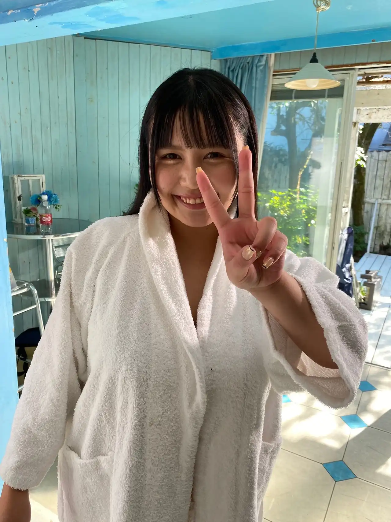 尾崎實里第2張寫真