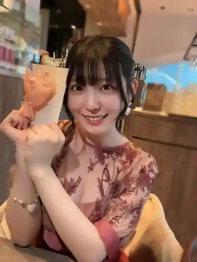 紫藤留衣第16張寫真